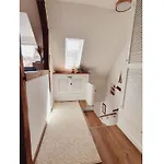 With 2 Bedrooms 度假居 *
